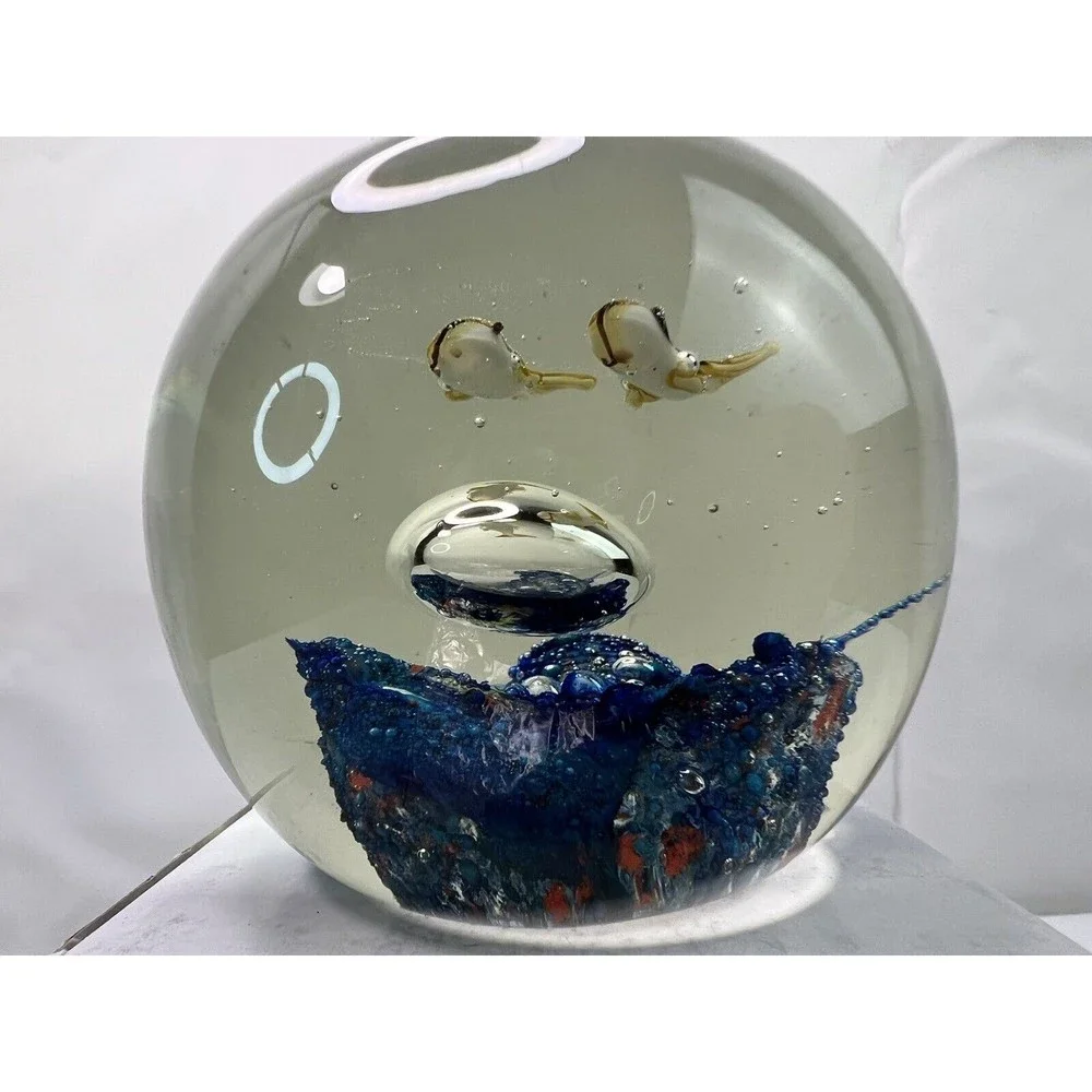 Vtg‎ Paperweight Clear Ball Collectible Creations Fish Ocean Scenery Decor